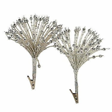 Loberon Dekoornament 2er Set Tenival, Funkelndes Design, Filigrane Verarbeitung, Clip-Befestigung, Christbaumschmuck, Weihnachtsdeko, Weihnachten, Eisen, Acryl, Silber im Sale